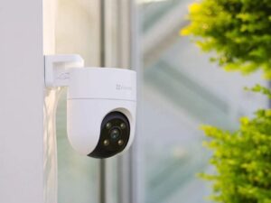 EZVIZ H8c Pro 8-MP Pan & Tilt Wi-Fi Camera