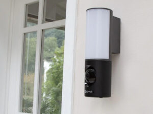 EZVIZ LC3 Smart Security Wall-Light Camera